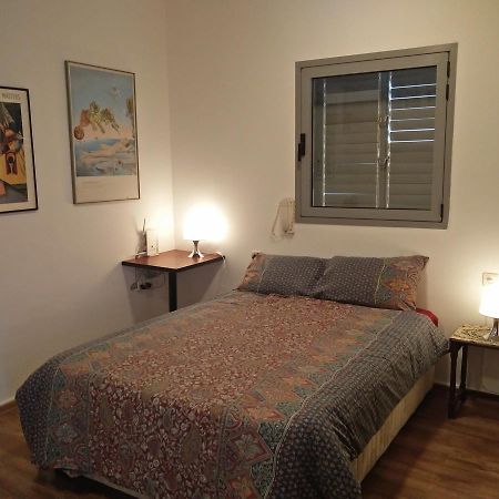 Herzelia Rooftop Special 2 Room Apartment Exterior foto